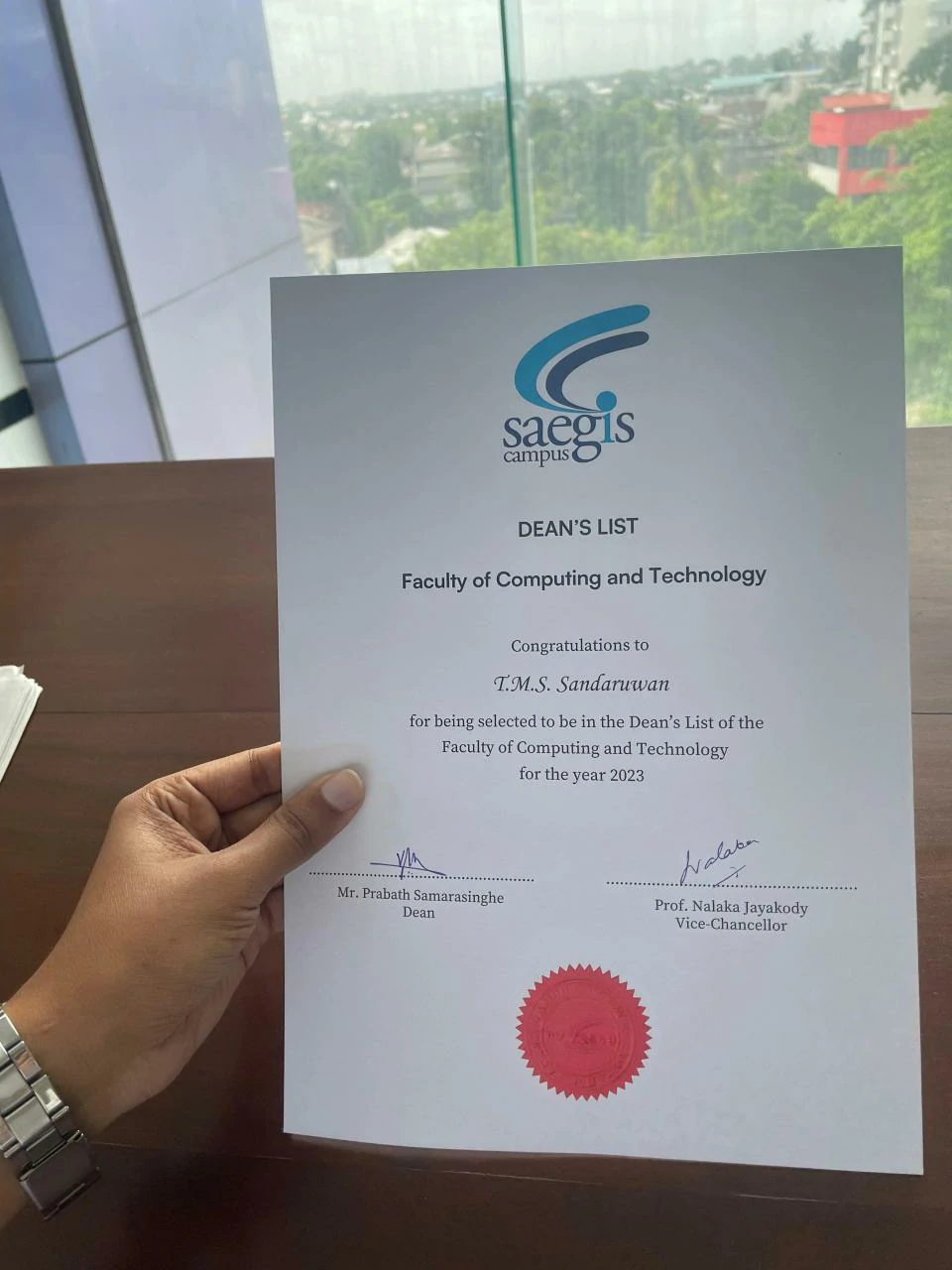 Dean’s List certificate awarded to Sahan Sandaruwan for achieving the highest GPA in the Bachelor of Information Technology program at Saegis Campus