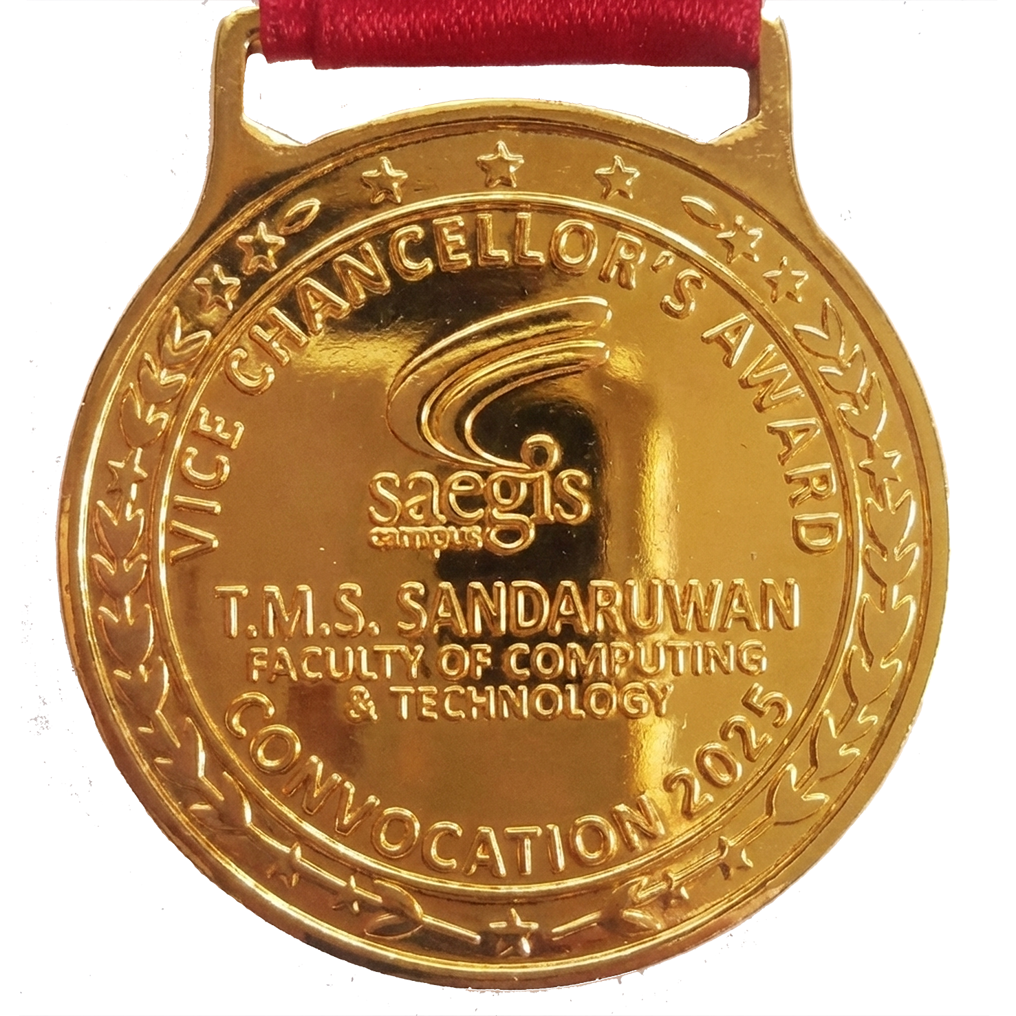 Sahan Sandaruwan receiving Best Overall Performer Vice Chancellor’s Award at Saegis Campus 2025